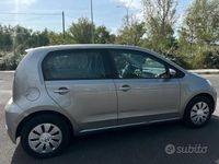 Usata VW up! 60 CV (44 kW) 2017 Grigio Utilitaria