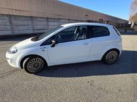 Usata Fiat Punto Evo Dynamic 86 CV (63 kW) 2015 Utilitaria