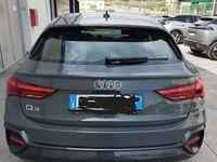 Usata Audi Q3 Sportback Ambiente 150 CV (110 kW) 2021 Grigio SUV