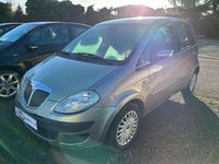 Usata Lancia Musa 69 CV (50 kW) 2007 Oro Monovolume