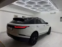 Usata Land Rover Range Rover Velar R-Dynamic 179 CV (131 kW) 2018 Beige SUV