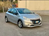 Usata Peugeot 208 GTi 120 CV (88 kW) 2013 Grigio Utilitaria