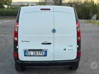 Usata Renault Kangoo 75 CV (55 kW) 2012 Bianco Monovolume