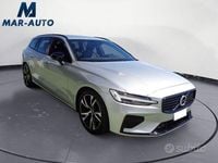 Usata Volvo V60 Core 197 CV (144 kW) 2022 Argento Station wagon