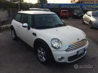 Usata Mini ONE 75 CV (55 kW) 2011 Bianco Utilitaria