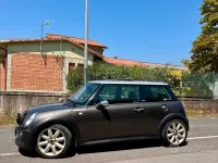 Usata Mini Cooper S 170 CV (125 kW) 2006 Grigio Utilitaria