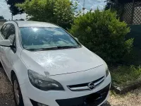 Usata Opel Astra 115 CV (84 kW) 2014 Bianco Station wagon