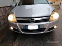 Usata Opel Astra Cosmo 101 CV (74 kW) 2004 Berlina