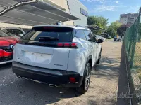 Usata Peugeot 2008 Allure 136 CV (100 kW) 2025 Bianco pastello SUV