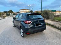 Usata Renault Captur 90 CV (66 kW) 2019 Blu SUV