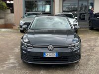 Usata VW Golf VIII Life 116 CV (85 kW) 2022 Grigio Berlina