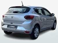 Usata Dacia Sandero Comfort 101 CV (74 kW) 2021 Grigio chiaro Berlina