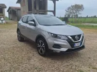 Usata Nissan Qashqai N-Connecta 140 CV (102 kW) 2021 Grigio SUV