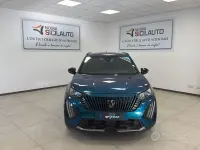 Usata Peugeot 2008 Allure 101 CV (74 kW) 2025 Bluazzurro SUV