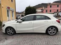 Usata Mercedes A180 109 CV (80 kW) 2017 Bianco Berlina