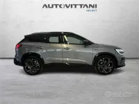 Usata Renault Austral Techno 200 CV (147 kW) 2023 Grigio scuro SUV