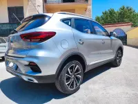Usata MG ZS 106 CV (77 kW) 2024 Grigio SUV