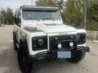 Usata Land Rover Defender 122 CV (89 kW) 2009 Bianco SUV
