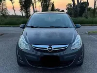 Usata Opel Corsa 95 CV (69 kW) 2011 Nero Utilitaria