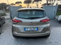 Usata Renault Scénic Intens 110 CV (80 kW) 2018 Marrone Monovolume
