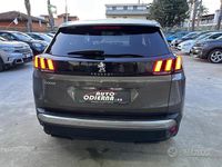 Usata Peugeot 3008 Allure 130 CV (95 kW) 2022 Grigio SUV