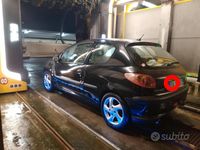 Usata Peugeot 206 109 CV (80 kW) 2002 Nero Berlina