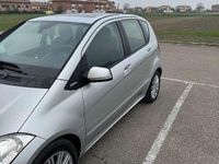 Usata Mercedes A160 95 CV (69 kW) 2010 Argento Monovolume