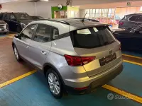 Usata Seat Arona Reference 95 CV (69 kW) 2023 Grigio SUV