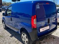 Begagnad Fiat Fiorino 70 HK (51 kW) 2020 Blå Minibuss