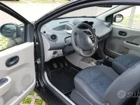 Usata Renault Twingo 58 CV (42 kW) 2008 Utilitaria