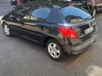 Usata Peugeot 207 88 CV (64 kW) 2007 Nero Utilitaria