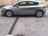 Usata Opel Astra Cosmo 131 CV (96 kW) 2012 Berlina