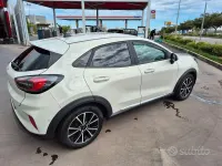 Usata Ford Puma Titanium 125 CV (91 kW) 2020 Bianco SUV