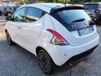 Usata Lancia Ypsilon Silver 69 CV (50 kW) 2023 Bianco Utilitaria