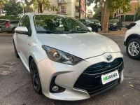 Usata Toyota Yaris Hybrid Business Edition 92 CV (67 kW) 2020 Bianco Berlina