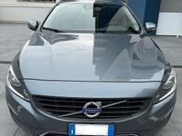 Usata Volvo S60 150 CV (110 kW) 2016 Grigio Berlina