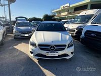 Usata Mercedes CLA180 Business 109 CV (80 kW) 2015 Bianco pastello Berlina