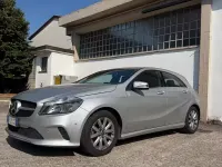 Usata Mercedes A180 Business 109 CV (80 kW) 2017 Grigio Utilitaria