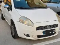 Usata Fiat Grande Punto 77 CV (56 kW) 2009 Bianco Utilitaria