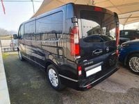Usata Opel Vivaro 145 CV (106 kW) 2016 Nero Monovolume