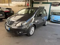 Usata Lancia Musa 95 CV (69 kW) 2012 Grigio Monovolume