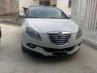 Usata Lancia Delta Gold 120 CV (88 kW) 2011 Utilitaria