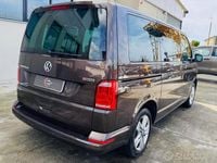 Usata VW Caravelle Comfortline 150 CV (110 kW) 2018 Marrone Monovolume