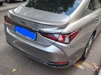Usata Lexus ES300H Sport Line 178 CV (130 kW) 2021 Grigio Berlina