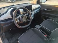 Usata Fiat 500e Icon 86 kW (118 CV) 2024 Bianco Cabrio