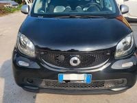 Begagnad Smart ForFour 71 HK (52 kW) 2015 Svart Halvkombi