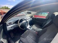 Usata VW Passat 122 CV (89 kW) 2009 Nero Berlina