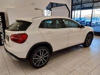 Usata Mercedes GLA200 136 CV (100 kW) 2018 Bianco SUV