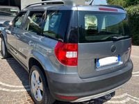 Usata Skoda Yeti Experience 106 CV (77 kW) 2010 Grigio scuro SUV