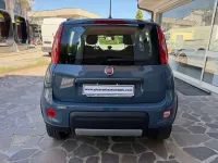 Usata Fiat Panda 4x4 Wild 86 CV (63 kW) 2022 Blu ceramico Utilitaria